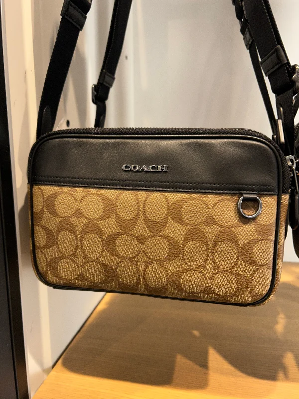 Coach Men Graham Crossbody In Signature Khaki Tan (Pre-Order)