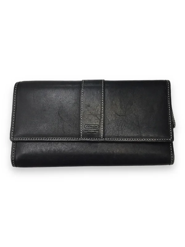 Wallet Designer By Coach  Size: Large